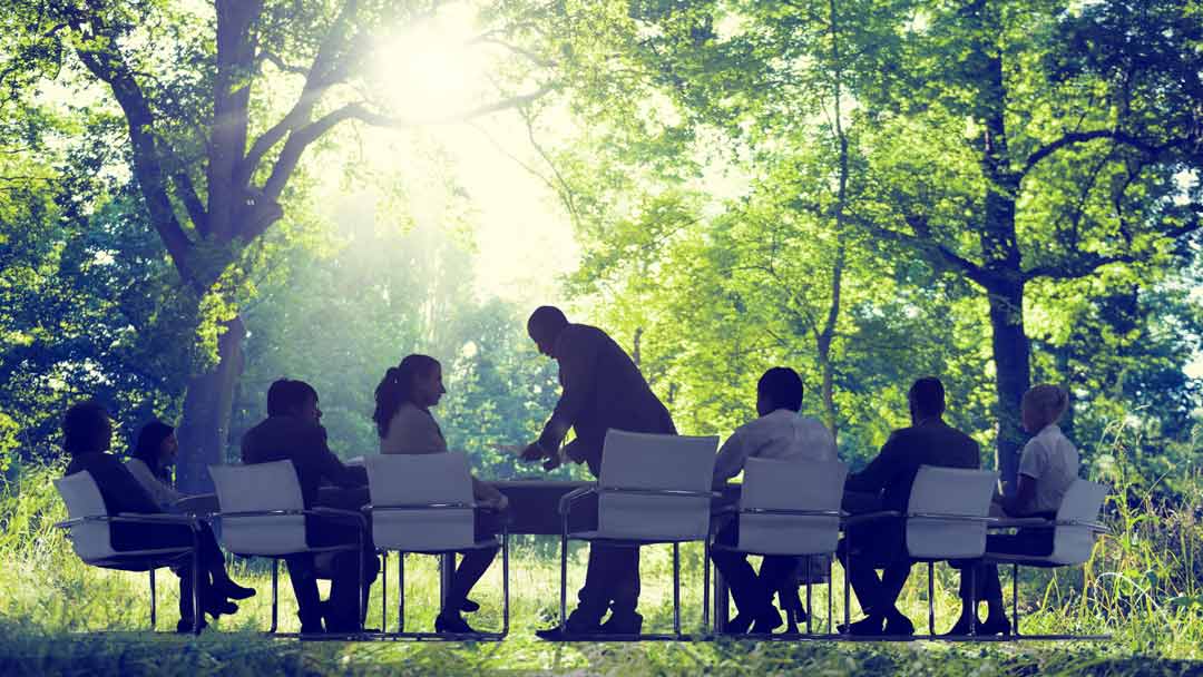 Business-meeting-Natur_1080x608